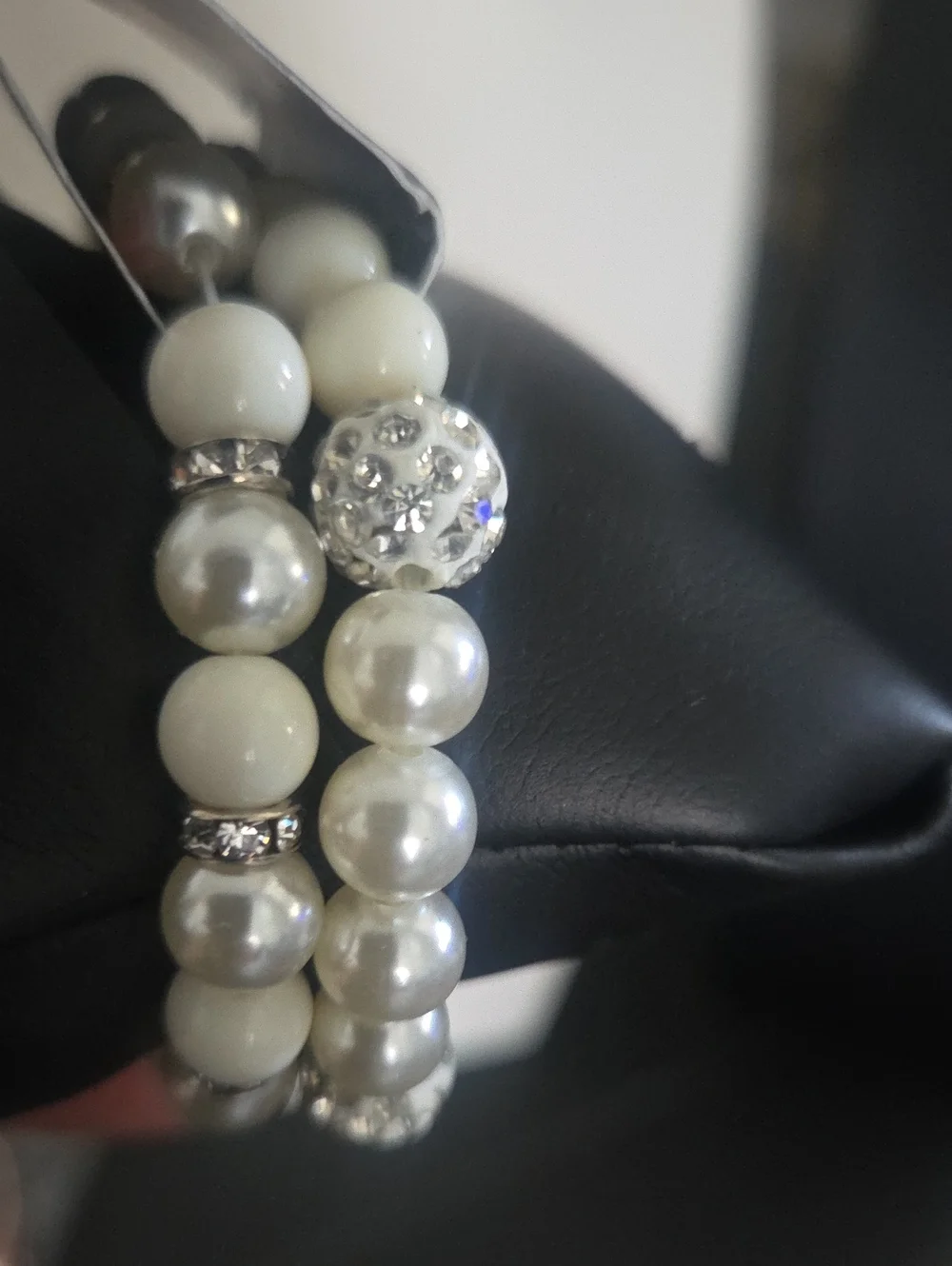 Paparazzi Teasingly Tinseltown White Bracelet NWT